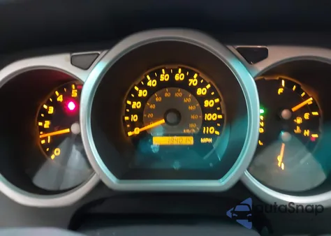 2004 Toyota 4Runner Sr5 Sport V8/Sr5 V8 z USA, uszkodzony, nr VIN JTEZT14R440019763